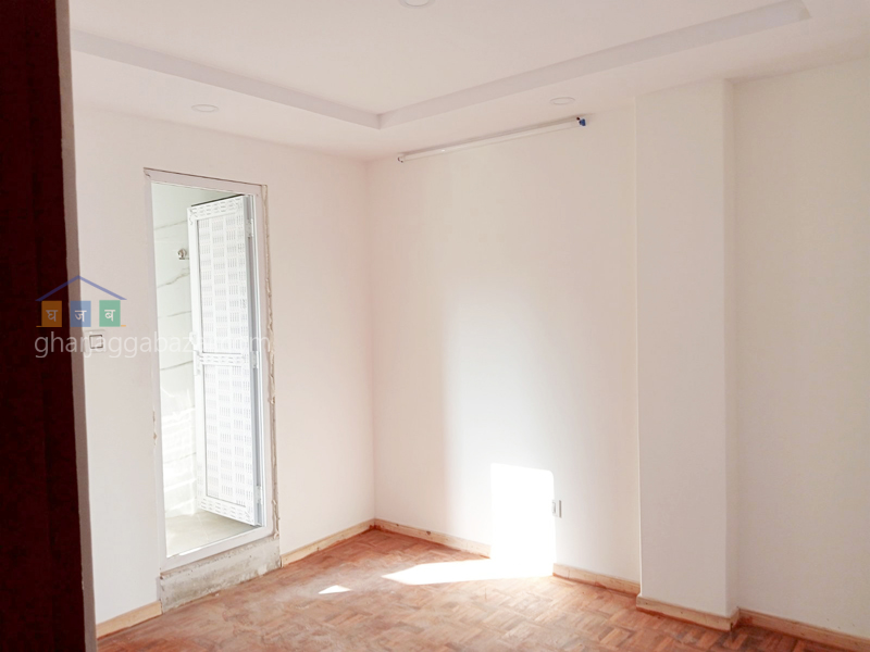 House on Sale at Kapan Lasuntar