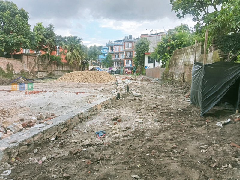 Planning Land on Sale at Naxal Gahana Pokhari