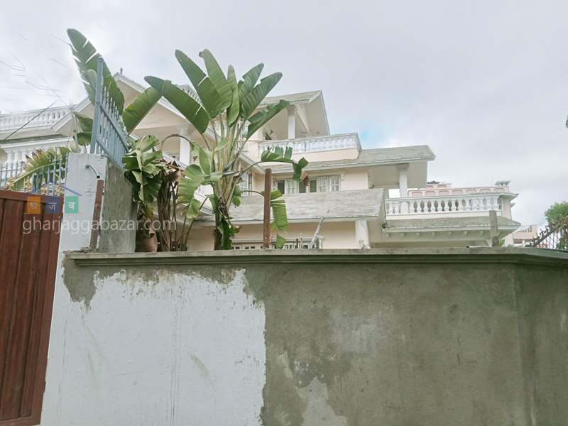 House on Sale at Golfutar