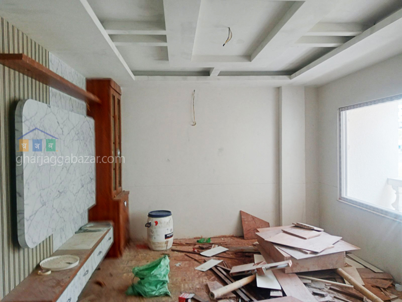 House on Sale at Kapan Lasuntar