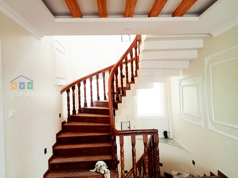 House on Sale at Italitar