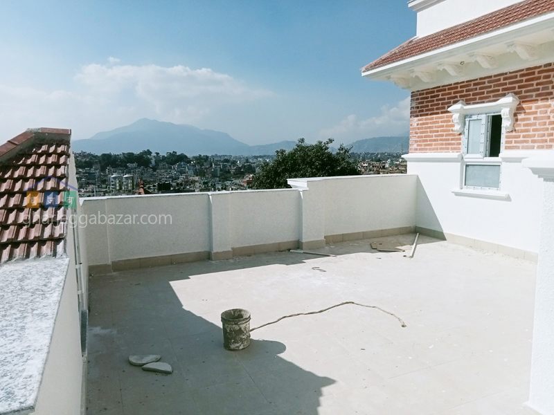 House on Sale at Italitar