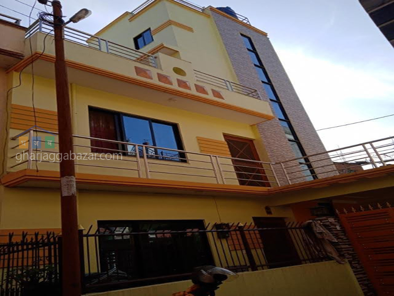 House on Sale at Thulo Bharyang 
