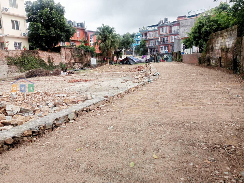 Planning Land on Sale at Naxal Gahana Pokhari
