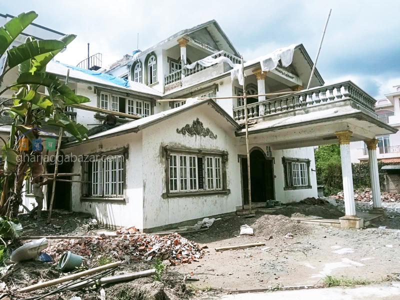 House on Sale at Golfutar
