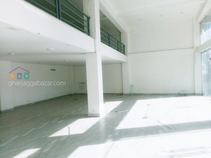 Showroom on rent at Chandol