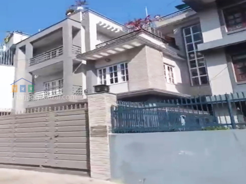 House on Sale at Thulo Bharyang