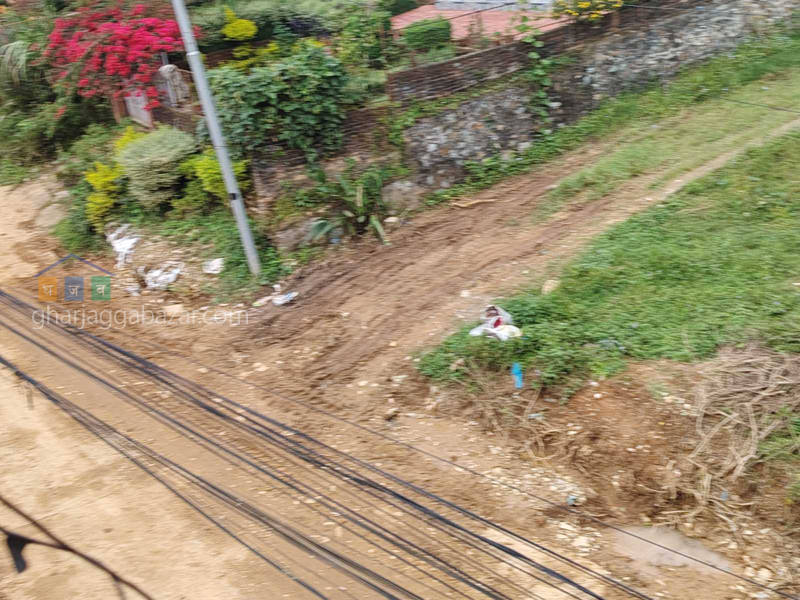 Land on Sale at Godamchaur