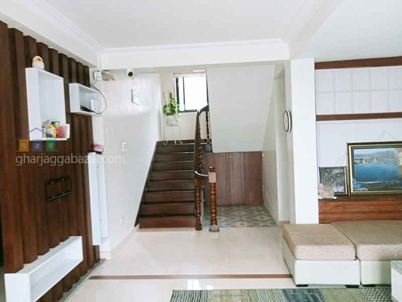 House on Sale at Narayanthan Height