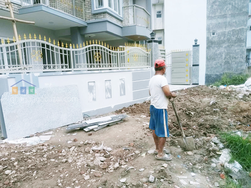 House on Sale at Chyaudada