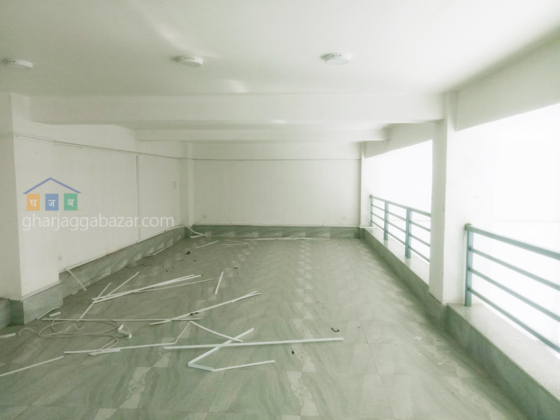 Showroom on rent at Chandol