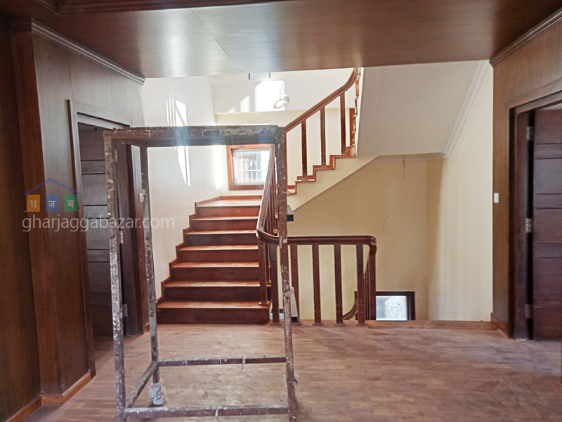 House on Sale at Golfutar