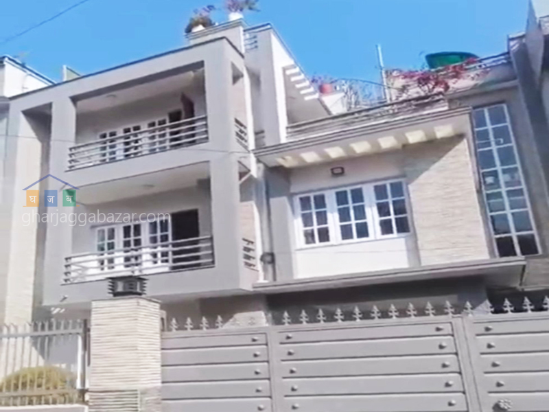 House on Sale at Thulo Bharyang