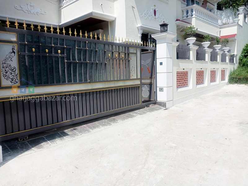 House on Sale at Golfutar