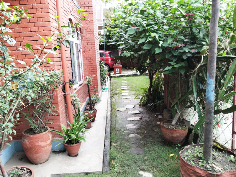 House on Sale at New Baneshwor 