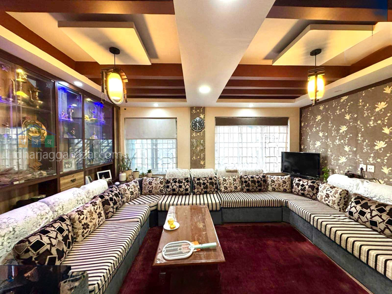 House on Sale at Chandol Height