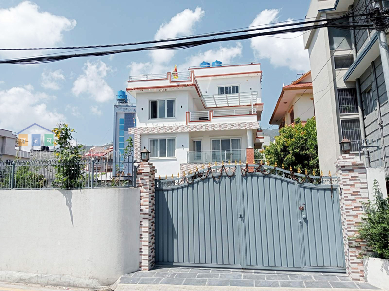 House on Sale at Pasikot