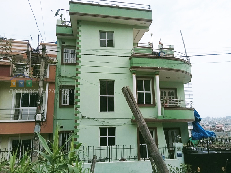 House on Sale at Hattiban