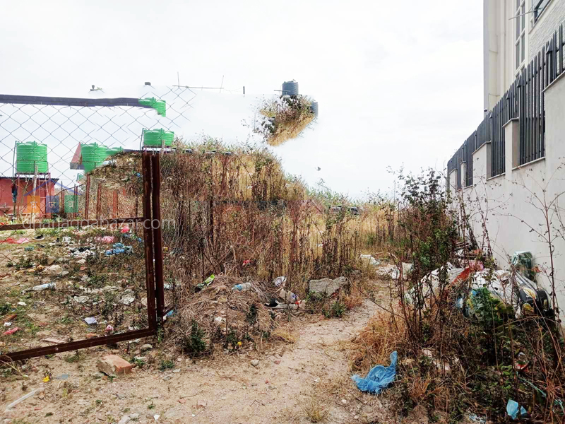 Land on Sale at Hattigaunda