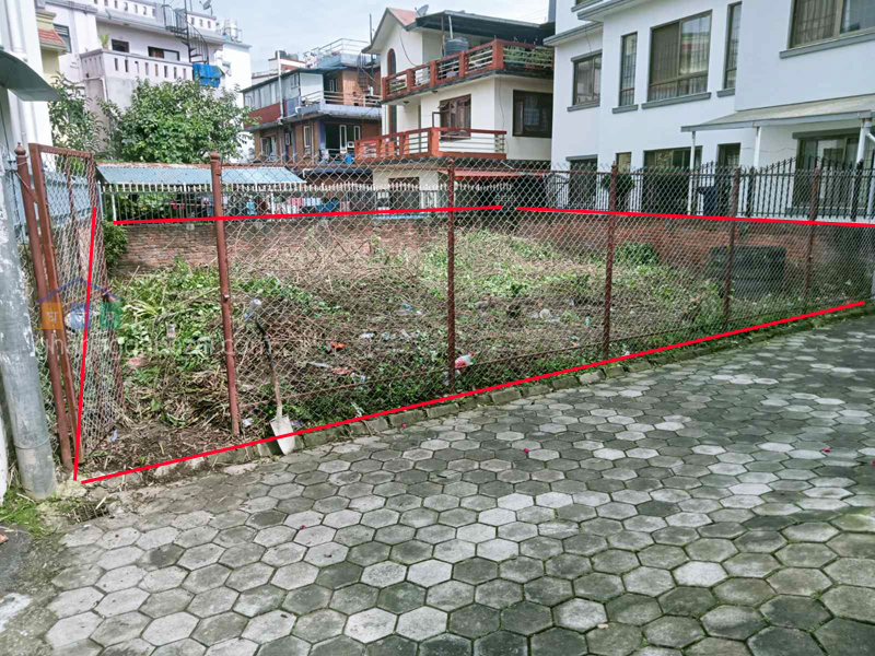 Land on Sale at Nakhipot