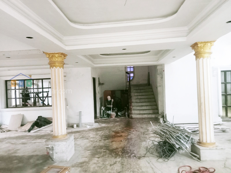 House on Sale at Golfutar