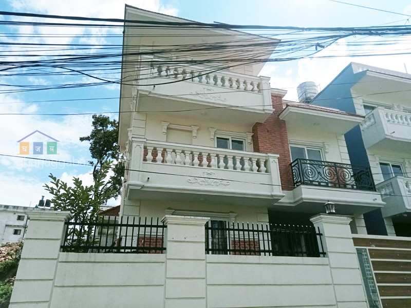 House on Sale at Hattigaunda