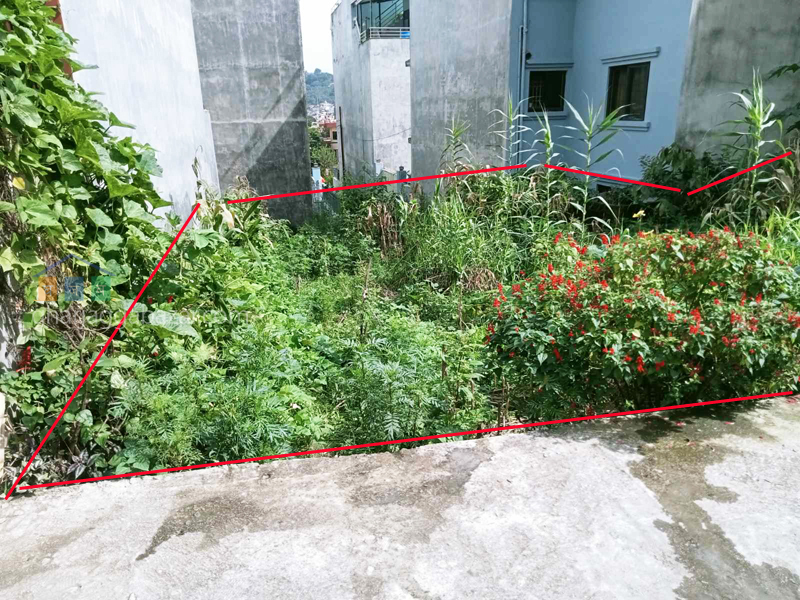 Land on Sale at Thulo Bharyang