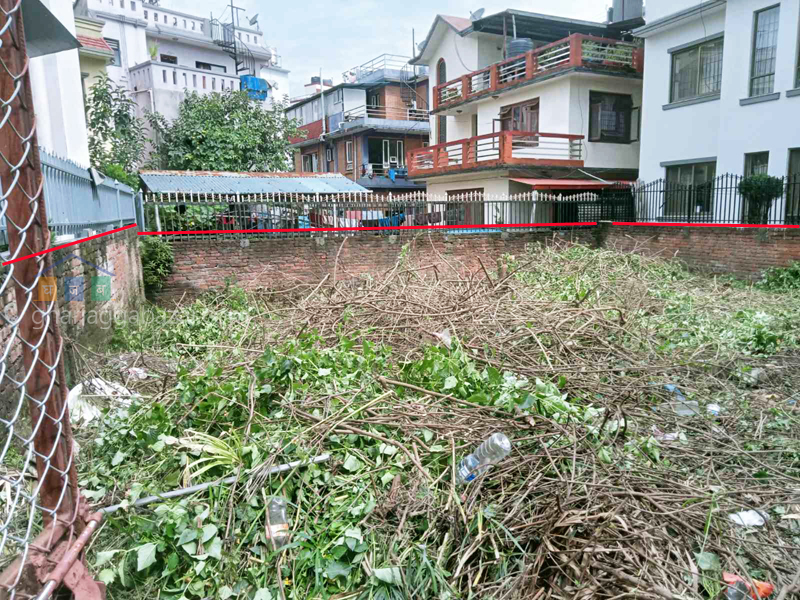 Land on Sale at Nakhipot