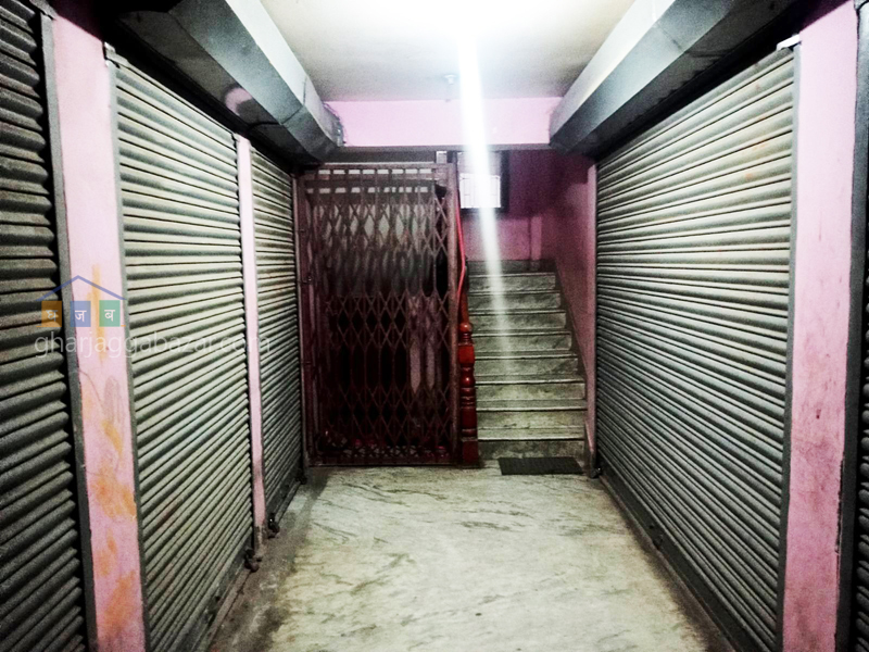 Commercial Building on Sale at Bangemudha Tegal