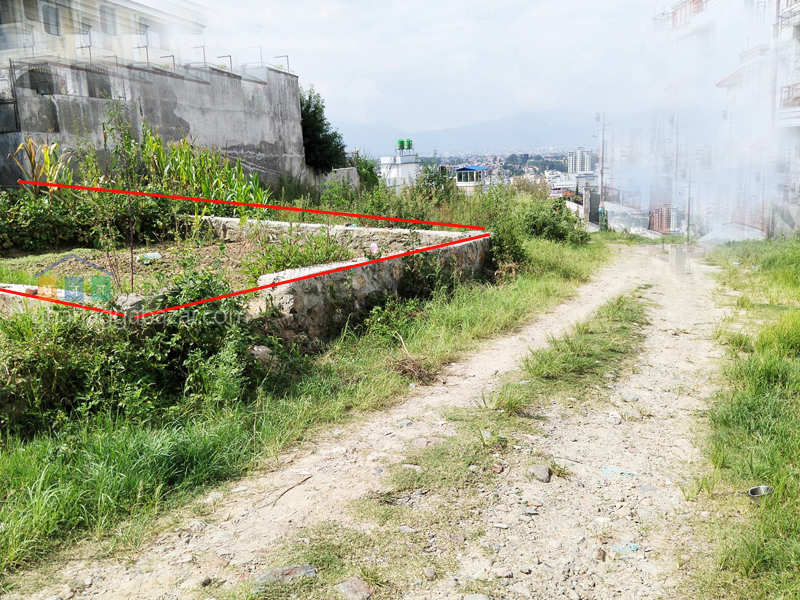 Land on Sale at Chyaudada 