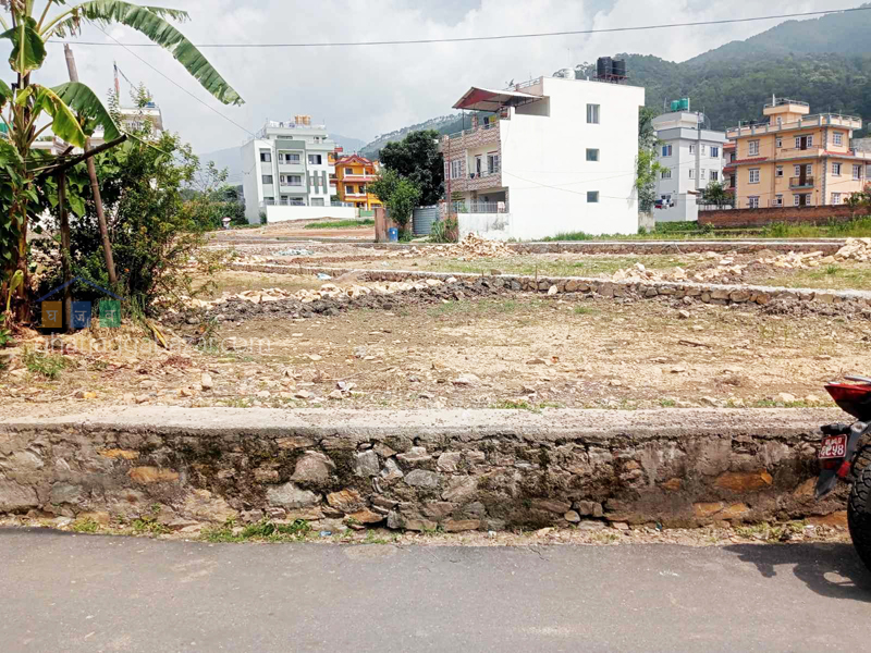Planning Land on Sale at Pasikot