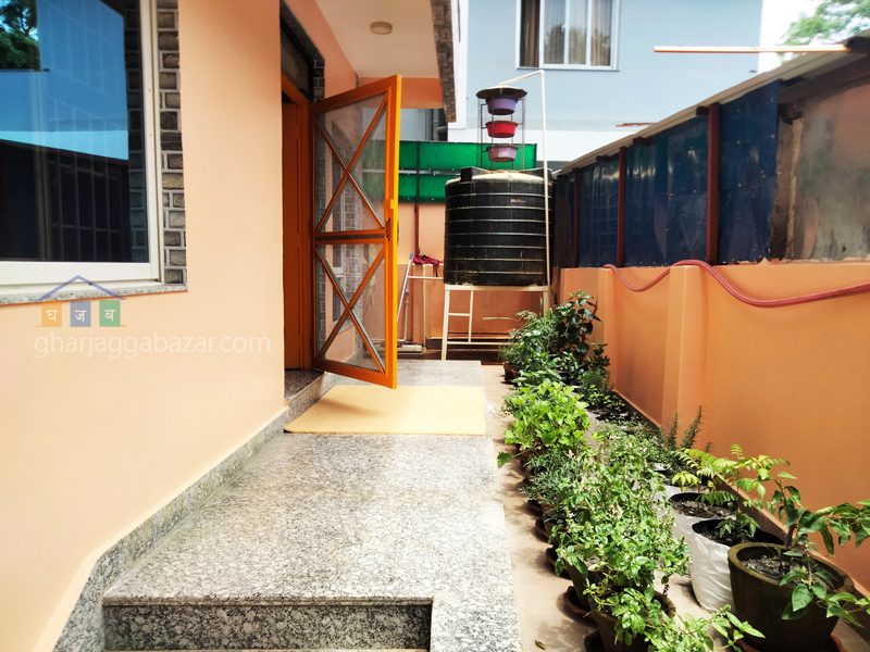 House on Sale at Baluwatar Chundevi
