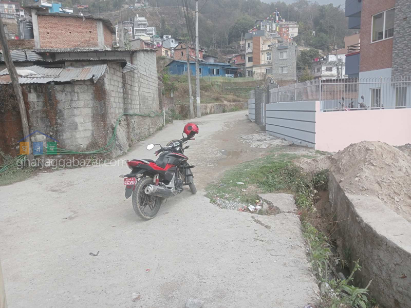 House on Sale at Narayanthan Bisnumati