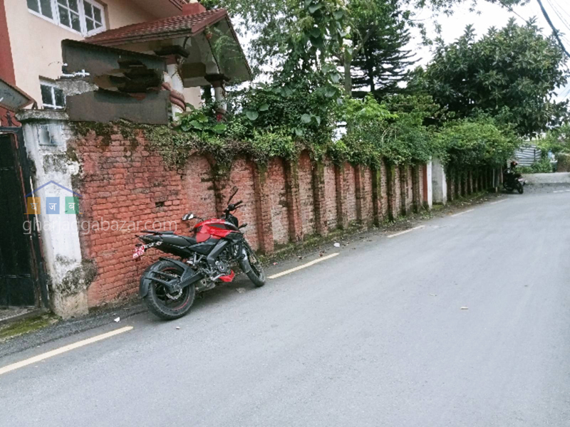 Land on Sale at Narayanthan