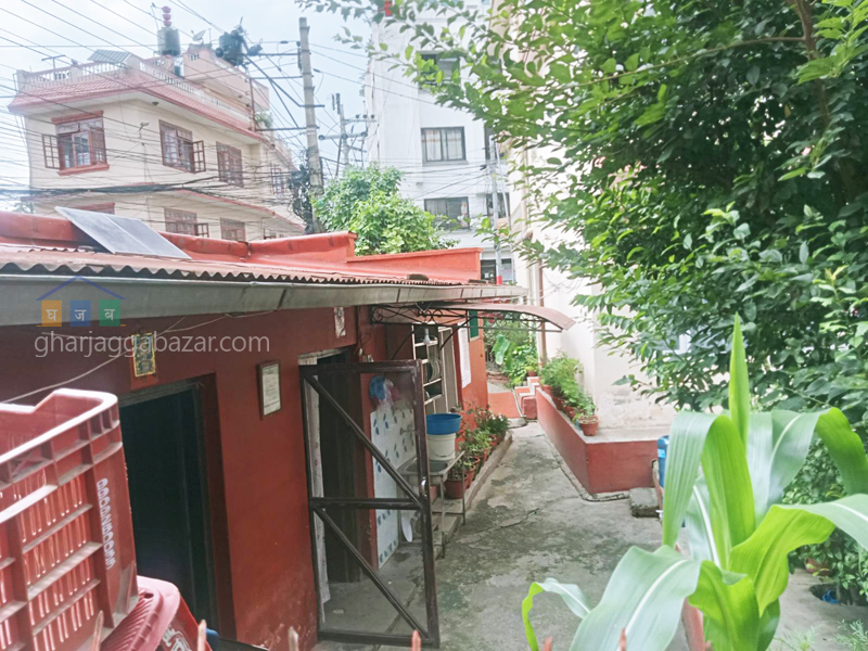 House on Sale at Baneshwor Thapagaun