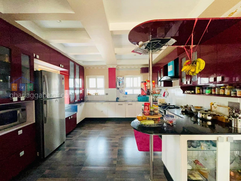 House on Sale at Narayanthan