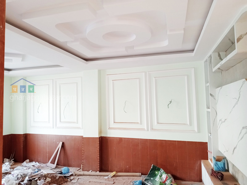 House on Sale at Kapan Lasuntar