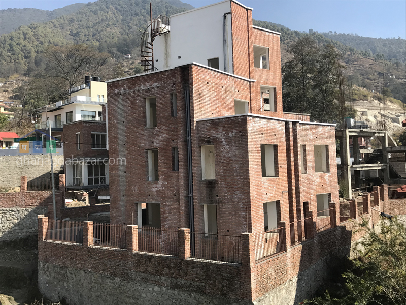 House on Sale at Narayanthan Taulung