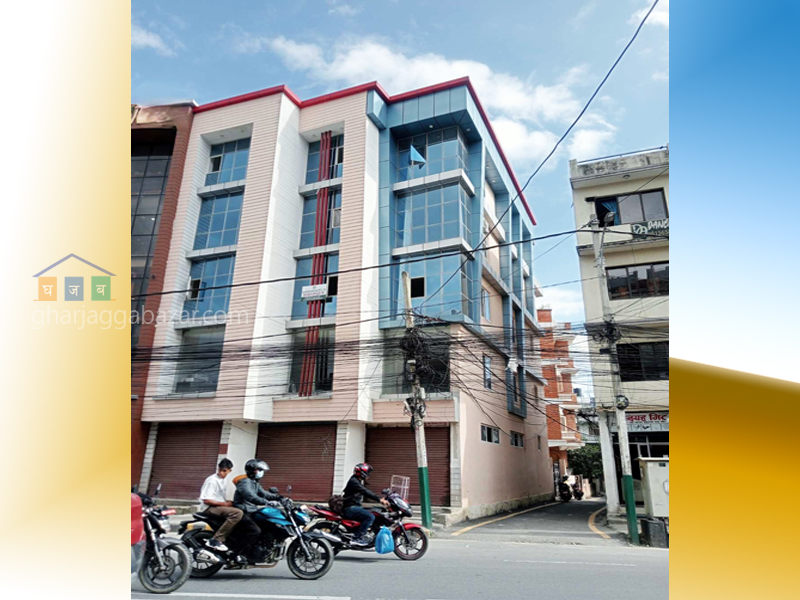 Commercial Building on Sale at Ratopul