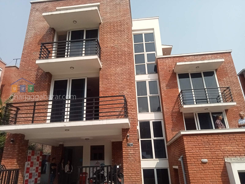 House on Sale at Narayanthan Taulung