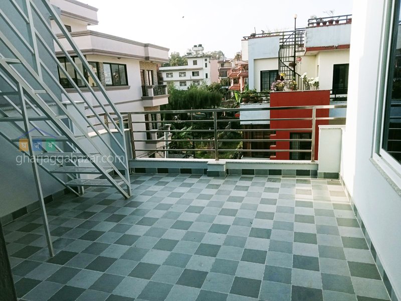 House on Sale at Dholahiti