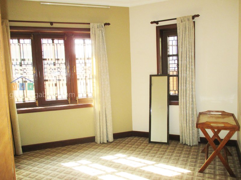 Flat on Rent at Baluwatar