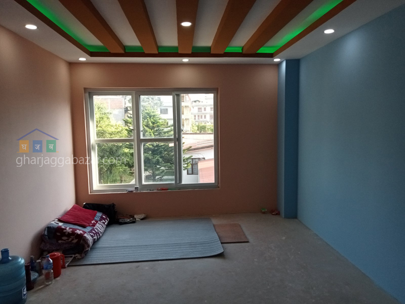 House on Sale at Nakhipot Shantichowk