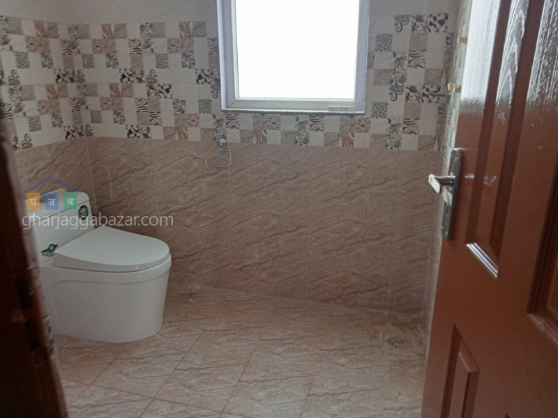 House on Sale at Nakhipot Shantichowk