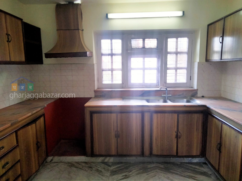 House on Rent at Chundevi Height