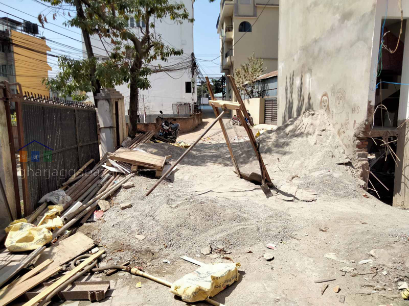 Land on Sale at Panipokhari