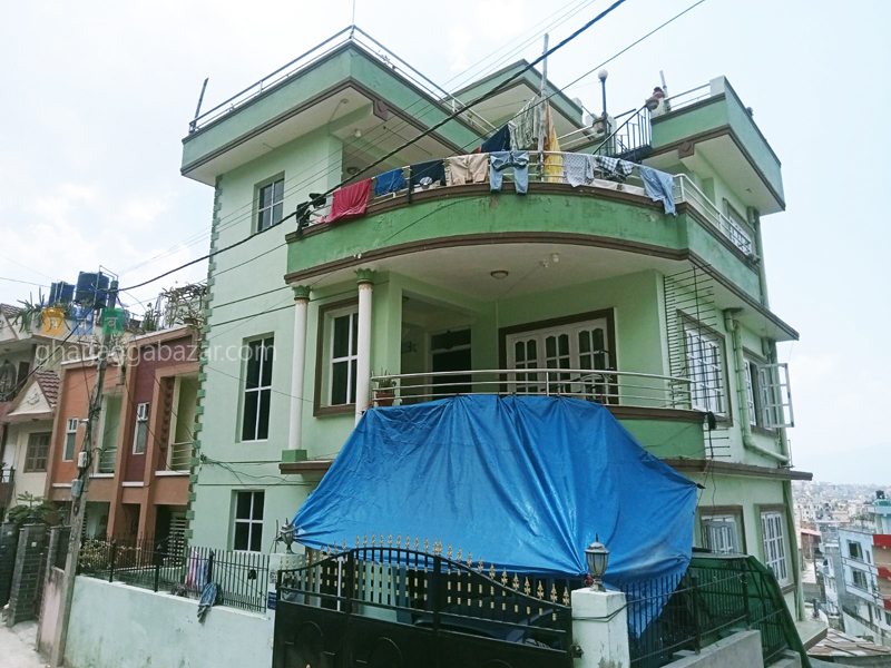 House on Sale at Hattiban