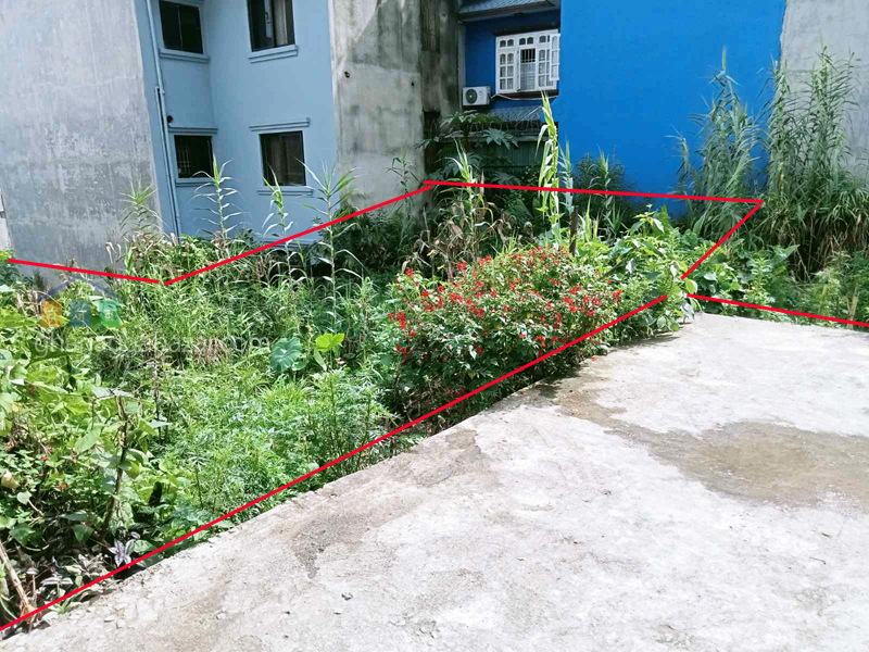 Land on Sale at Thulo Bharyang