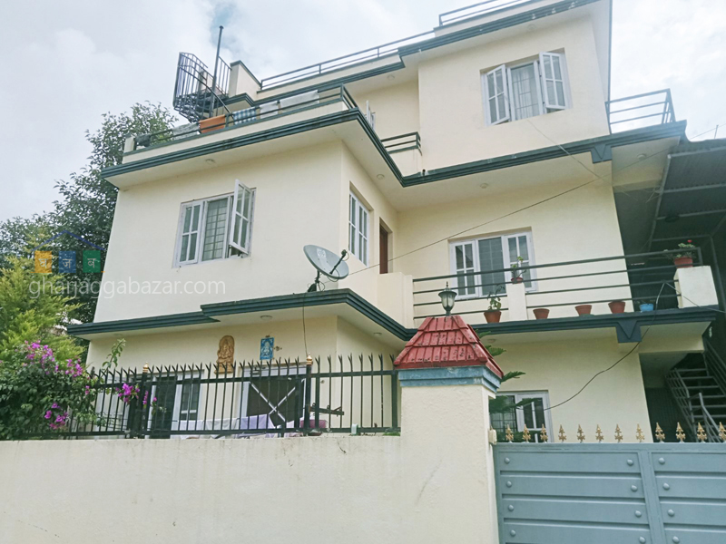 House on Sale at Narayanthan Height