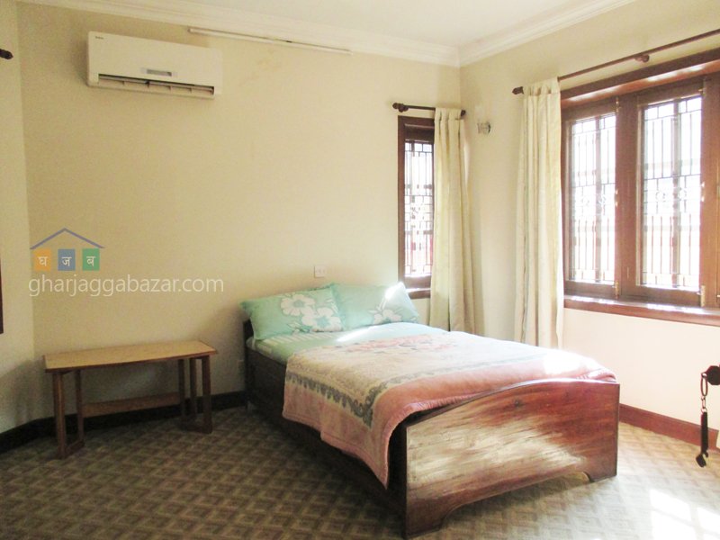 Flat on Rent at Baluwatar